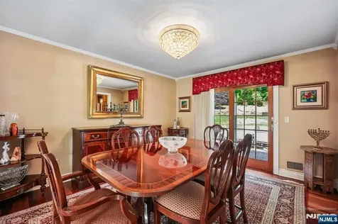 17 Stonewall Drive Livingston NJ 07039