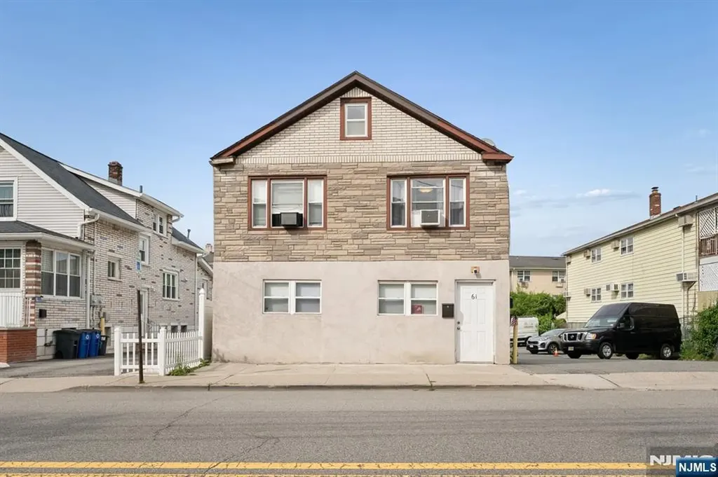 61 Union Street Lodi NJ 07644
