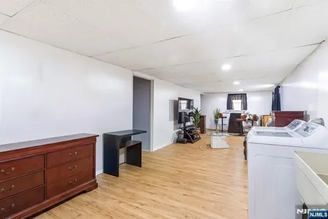 126 Franklin Terrace Irvington NJ 07111