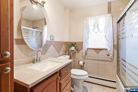 126 Franklin Terrace Irvington NJ 07111