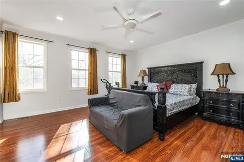 28 George Russell Way Clifton NJ 07013