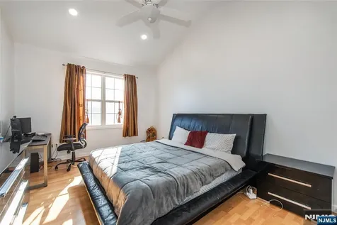 28 George Russell Way Clifton NJ 07013