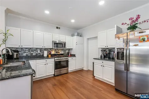 28 George Russell Way Clifton NJ 07013