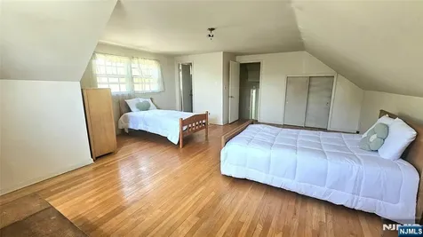 437 Southside Avenue Haledon NJ 07508