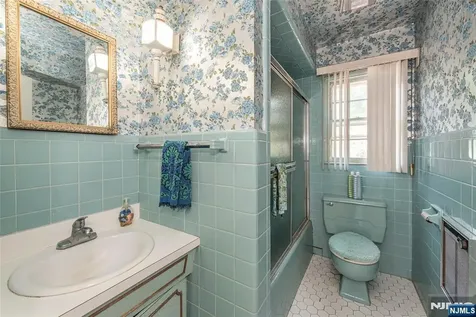 437 Southside Avenue Haledon NJ 07508
