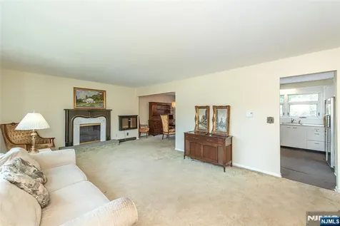 437 Southside Avenue Haledon NJ 07508