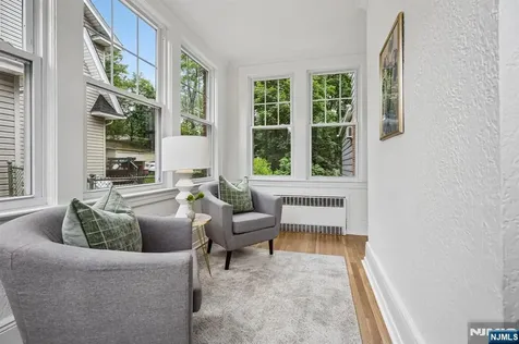 108 Oakview Avenue Maplewood NJ 07040