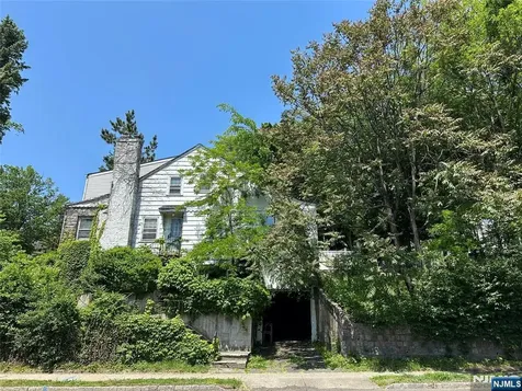 203 Conway South Orange Village NJ 07079