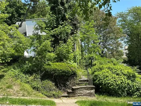 203 Conway South Orange Village NJ 07079