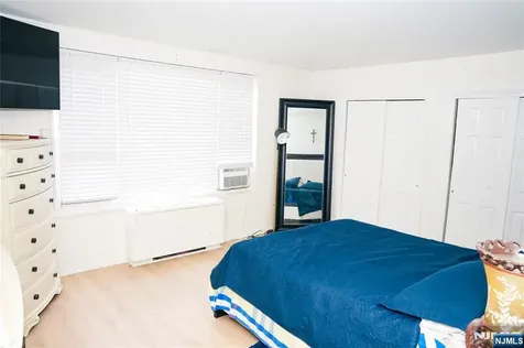 276 Prospect Street East Orange NJ 07017