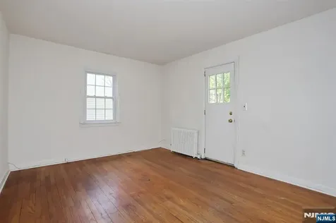 1806 Palisade Avenue Teaneck NJ 07666
