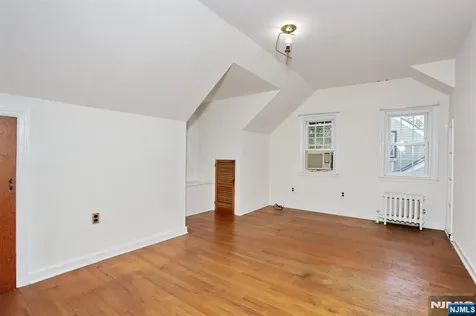 1806 Palisade Avenue Teaneck NJ 07666