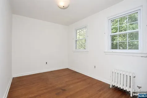 1806 Palisade Avenue Teaneck NJ 07666