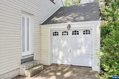 1806 Palisade Avenue Teaneck NJ 07666