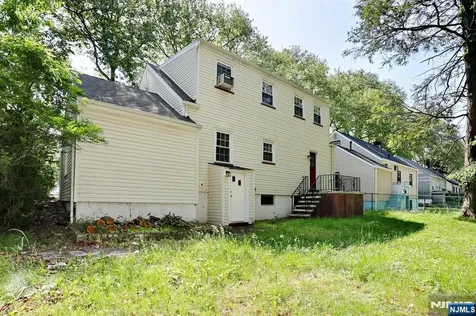 1806 Palisade Avenue Teaneck NJ 07666
