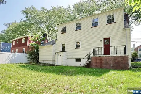 1806 Palisade Avenue Teaneck NJ 07666