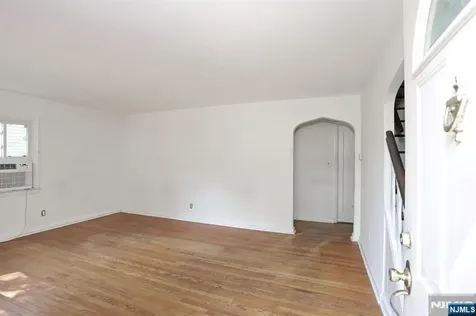 1806 Palisade Avenue Teaneck NJ 07666