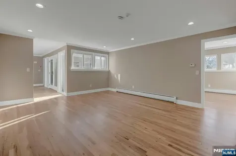 16 Cypress Peak Lane Montvale NJ 07645