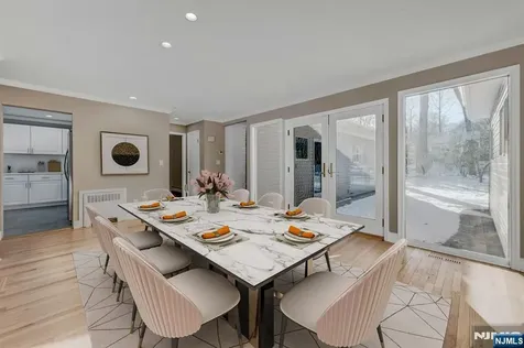 16 Cypress Peak Lane Montvale NJ 07645