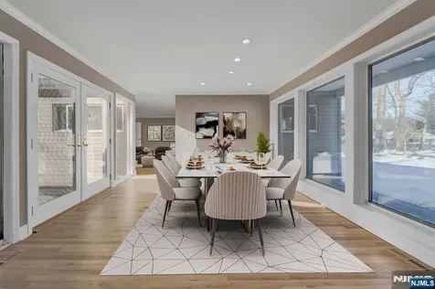 16 Cypress Peak Lane Montvale NJ 07645
