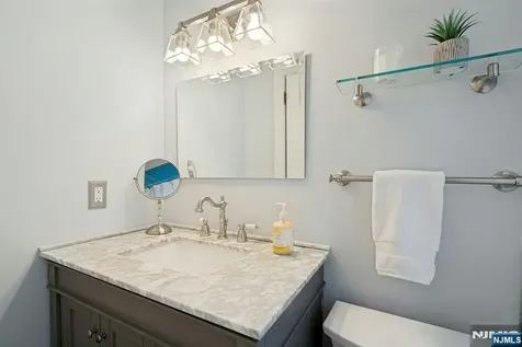 141 W End Avenue Ridgewood NJ 07450