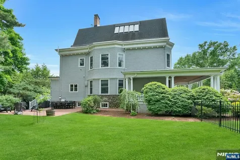 141 W End Avenue Ridgewood NJ 07450