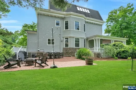 141 W End Avenue Ridgewood NJ 07450