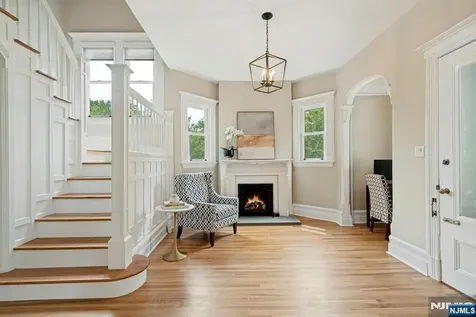 141 W End Avenue Ridgewood NJ 07450