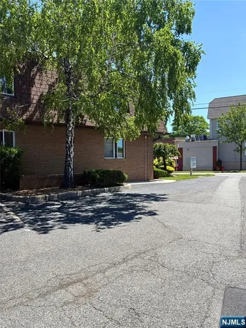 410 Paterson Avenue East Rutherford NJ 07073