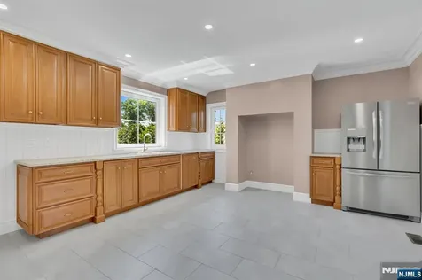 49 Passaic Street Rochelle Park NJ 07662