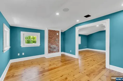 49 Passaic Street Rochelle Park NJ 07662