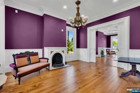 49 Passaic Street Rochelle Park NJ 07662