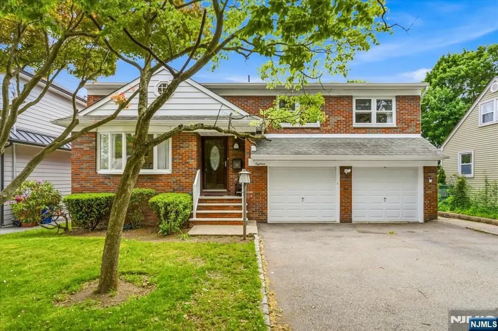 18 Hudson Street Nutley NJ 07110
