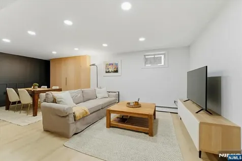 18 Hudson Street Nutley NJ 07110