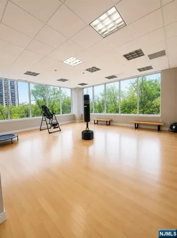 800 12th Street Palisades Park NJ 07650