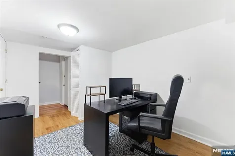 2455 3rd Street Fort Lee NJ 07024