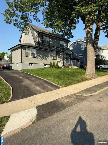 253 Henry Street Hasbrouck Heights NJ 07604