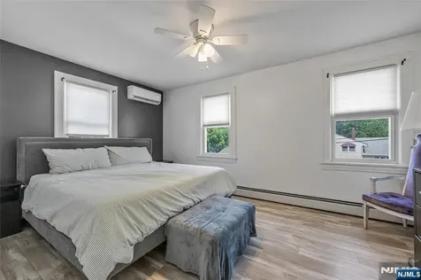 174 Phelps Avenue Bergenfield NJ 07621