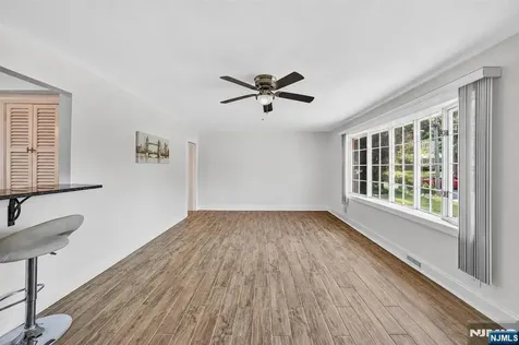 840 Lopatcong Street Belvidere NJ 07823