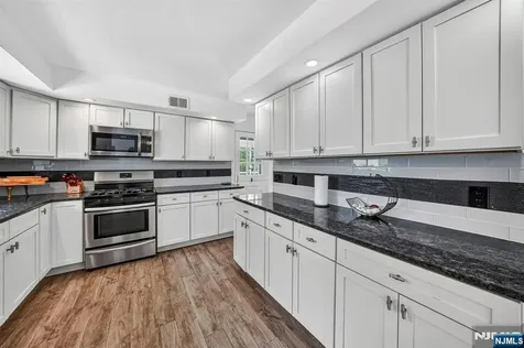 840 Lopatcong Street Belvidere NJ 07823