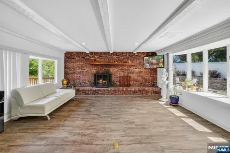 840 Lopatcong Street Belvidere NJ 07823