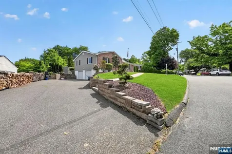840 Lopatcong Street Belvidere NJ 07823