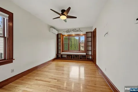 23 2nd Avenue Hawthorne NJ 07506