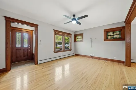 23 2nd Avenue Hawthorne NJ 07506