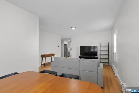 208 Page Avenue Lyndhurst NJ 07071