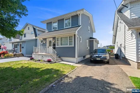 208 Page Avenue Lyndhurst NJ 07071
