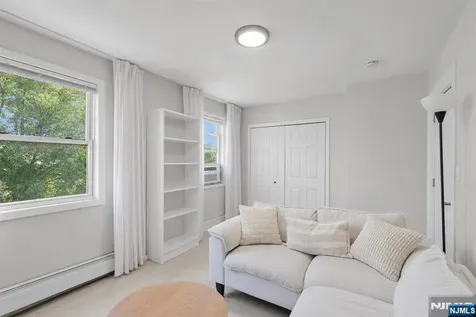 208 Page Avenue Lyndhurst NJ 07071