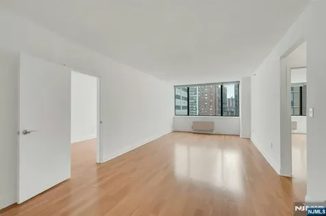 45 S River Drive Jersey City NJ 07310