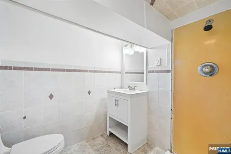 416 Belgrove Drive Kearny NJ 07032