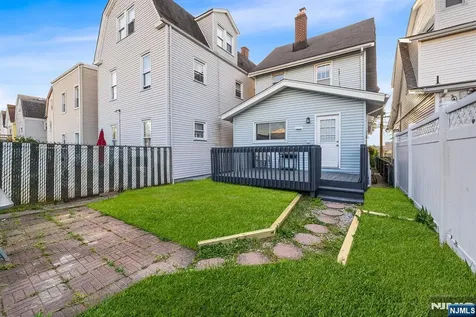 416 Belgrove Drive Kearny NJ 07032